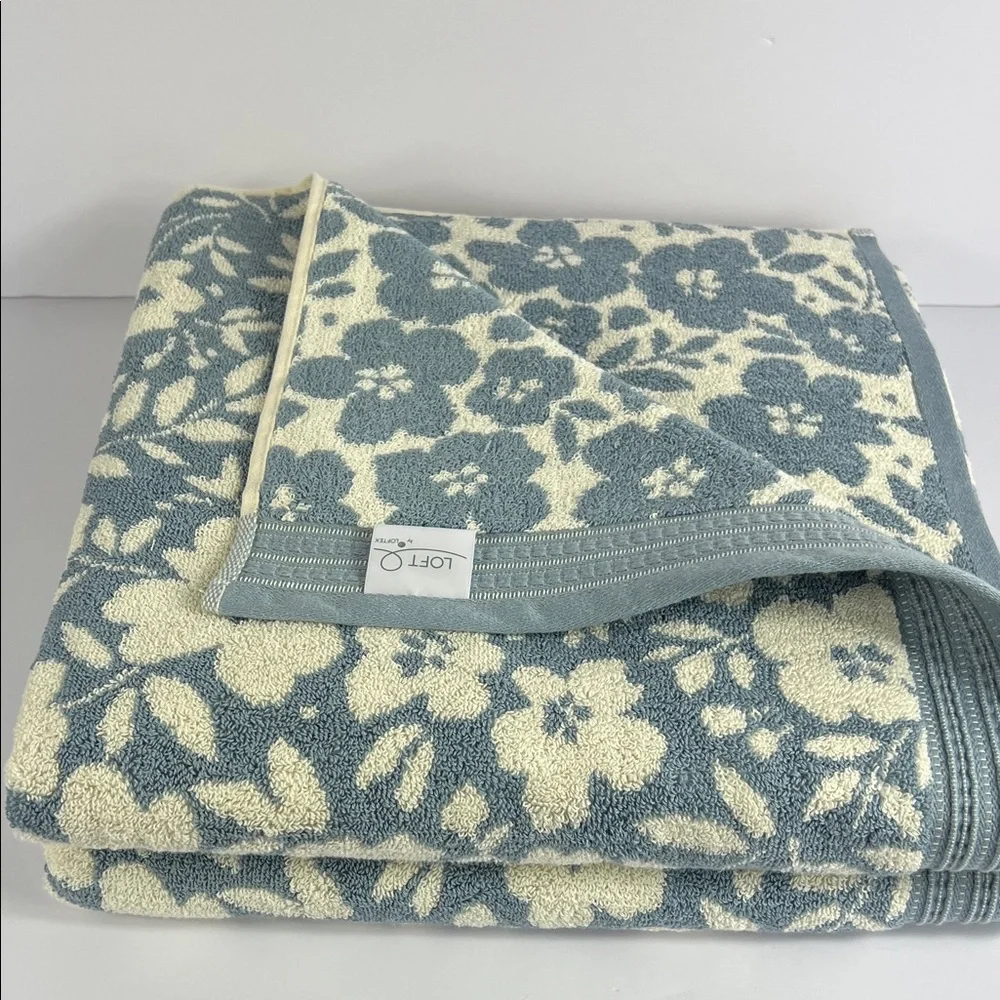 Loft by Loftex Bath Towels Blue & Cream Floral 100% Cotton Soft Set of 2 NEW